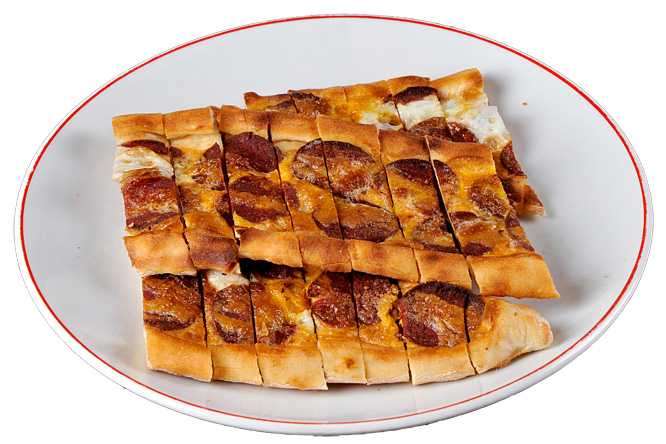 Sucuklu Yumurtalı Pide